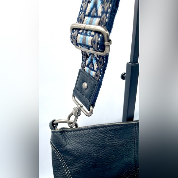 THE SAK Lucia Leather Crossbody Bag and Shoulder Bag Black color. - Picture 7 of 16